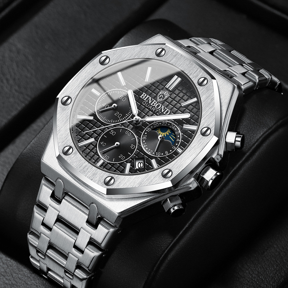 Versatile Gentleman's Sports Watch