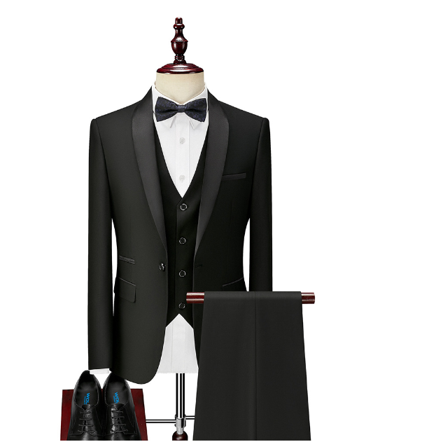 Gentlemen's Refined Black Blazer for Business and Formal Events