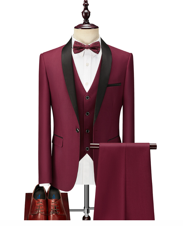 Gentlemen's Refined Black Blazer for Business and Formal Events