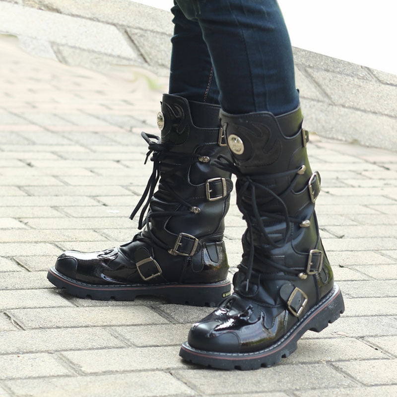 Elegant High-Top Rugged Outdoor Boots for Men